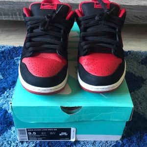 Nike Dunk Low Pro SB Sz 9.5